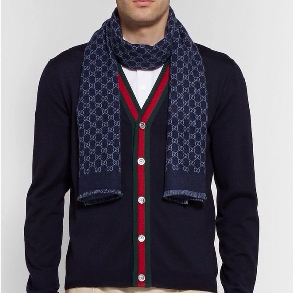 BNWT GUCCI SCARF - Picture 16 of 16